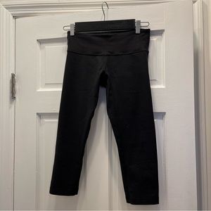 Lululemon wunder under crop